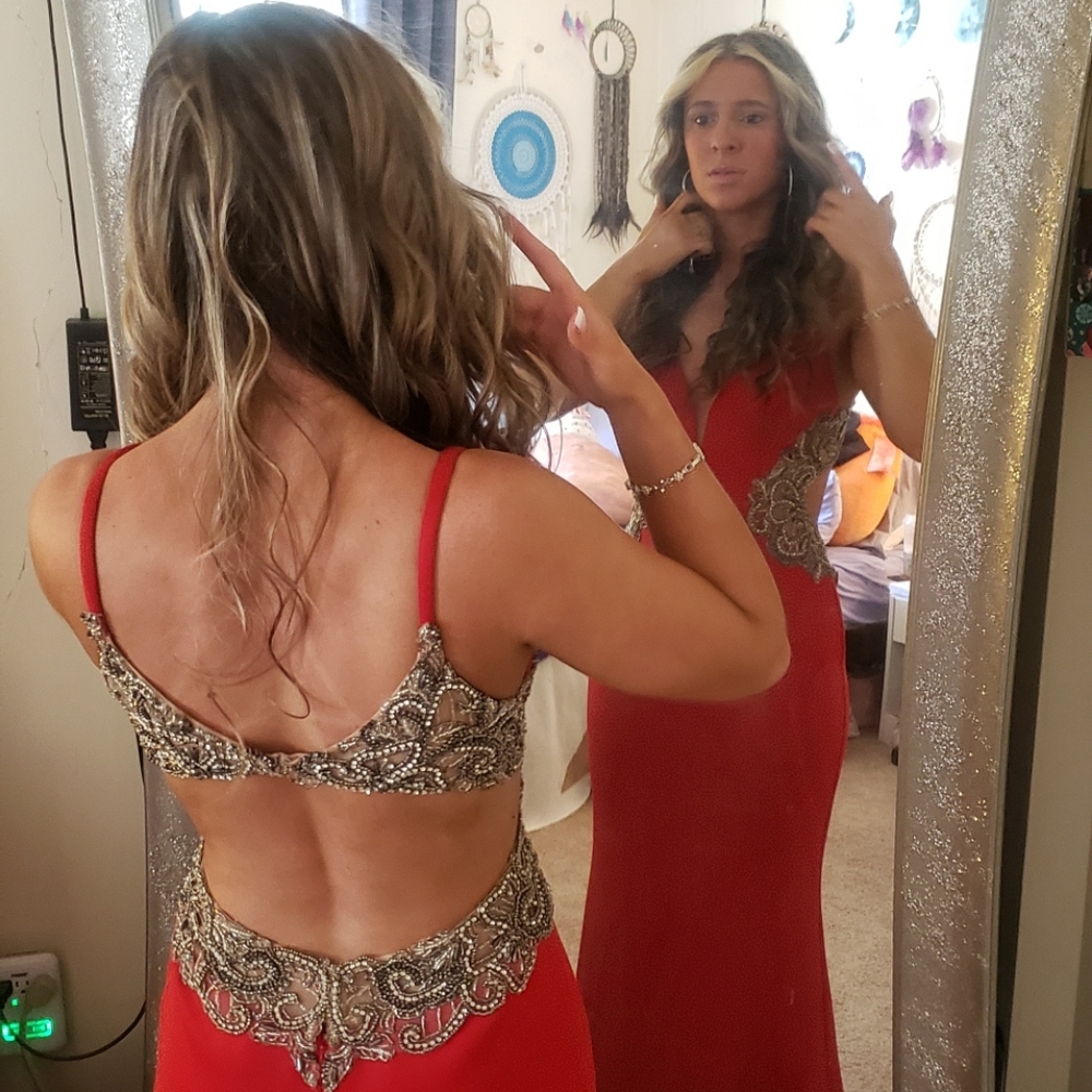 Prom dress - Picture 10 of 12